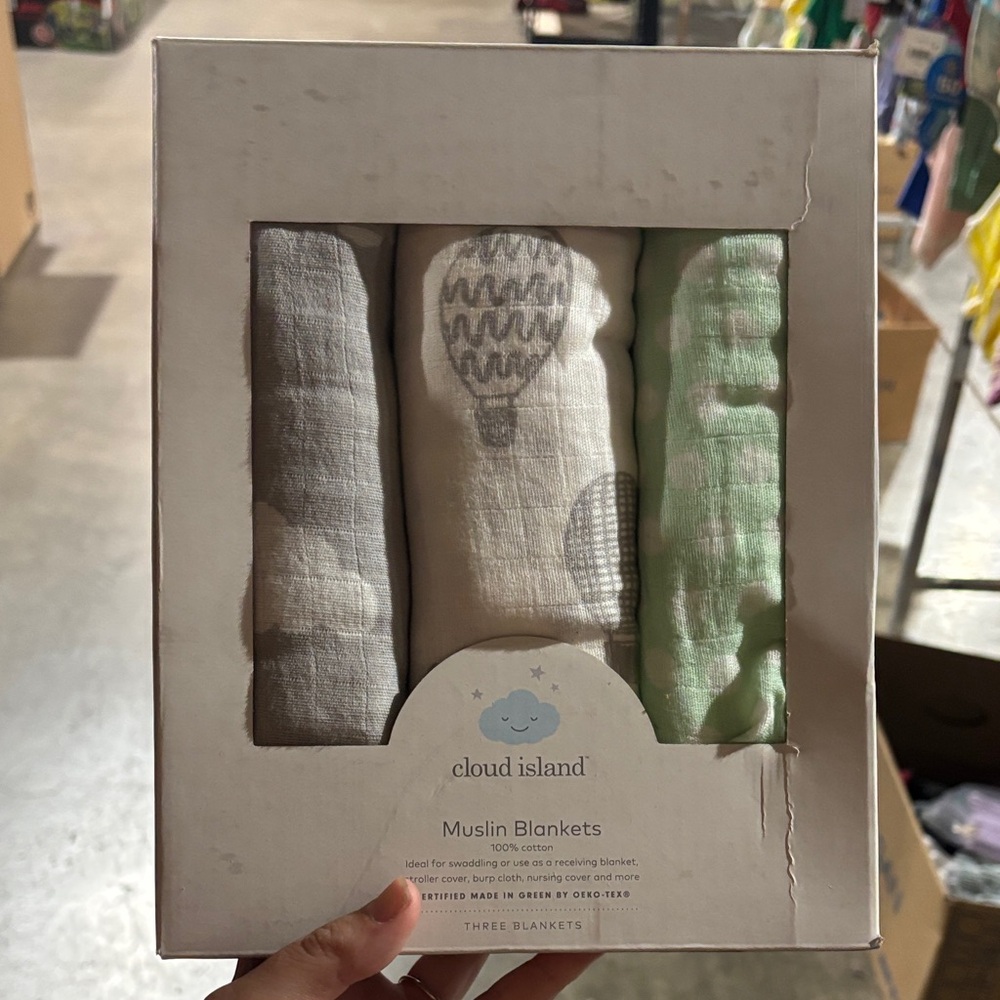 Cloud Island Muslin Blankets - Gray, White, Mint